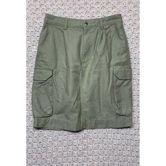 The North Face Dresses & Skirts - The North Face Cargo Pencil Skirt Womens Size 2 Regular Green 100% Cotton‎ W26